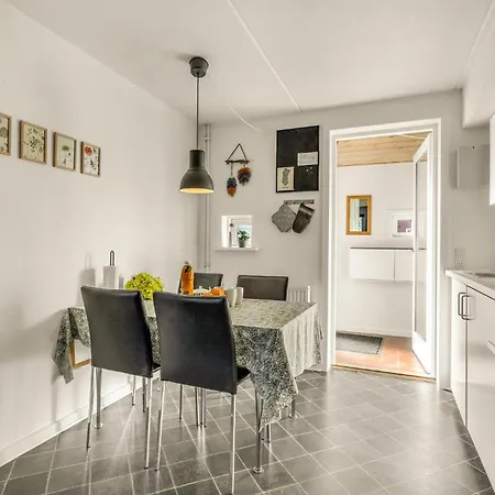 Cozy In Romo With Wifi Holiday home Sonderby (Romo)