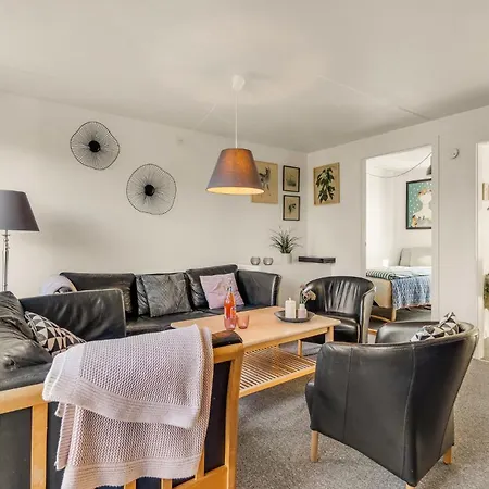 Cozy In Romo With Wifi Holiday home